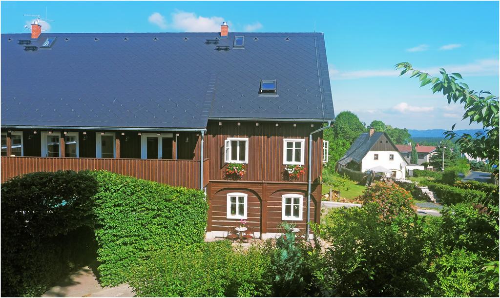Pension U Lipy Bynovec Exterior foto